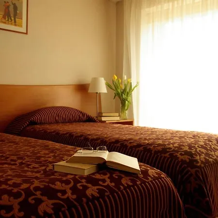 Centre מלון קובנה